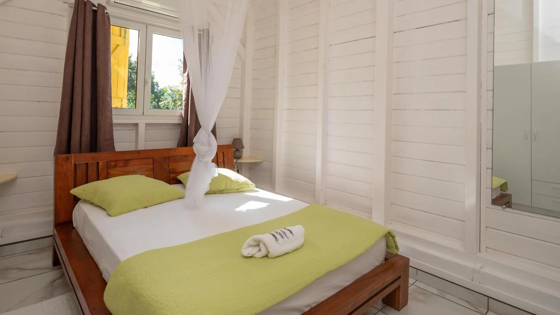 Vila L'Escale Kreyol - Avec Jacuzzi Lamentin Prázdninový dům